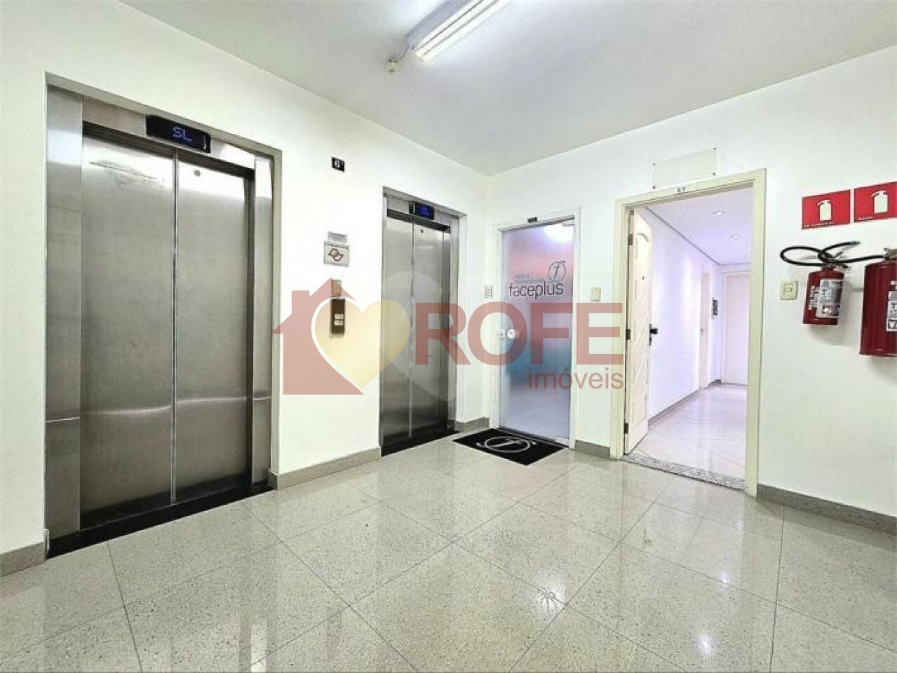 Foto 8 - RF48025