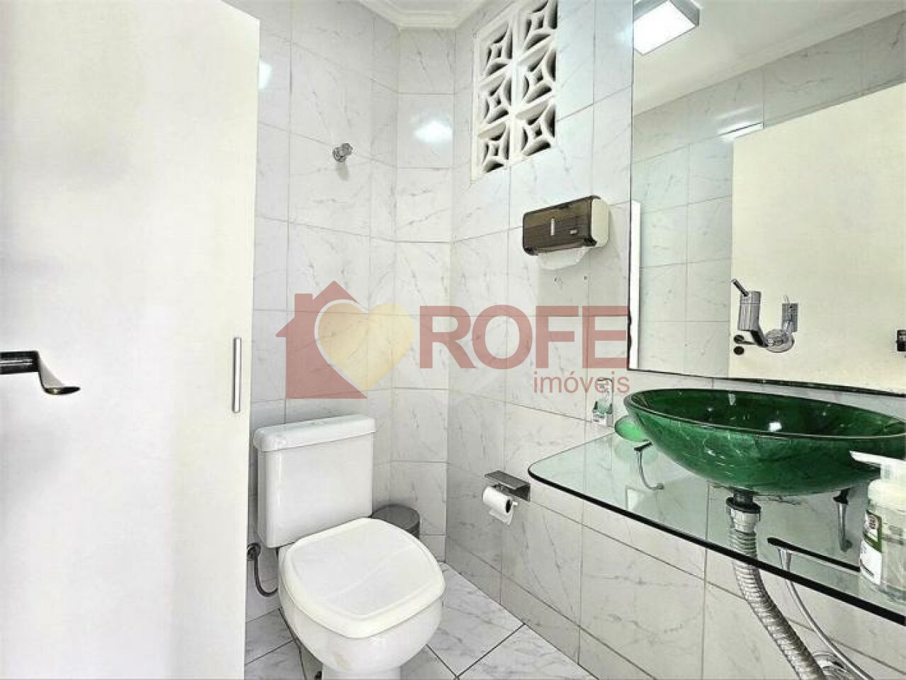 Foto 13 - RF48025