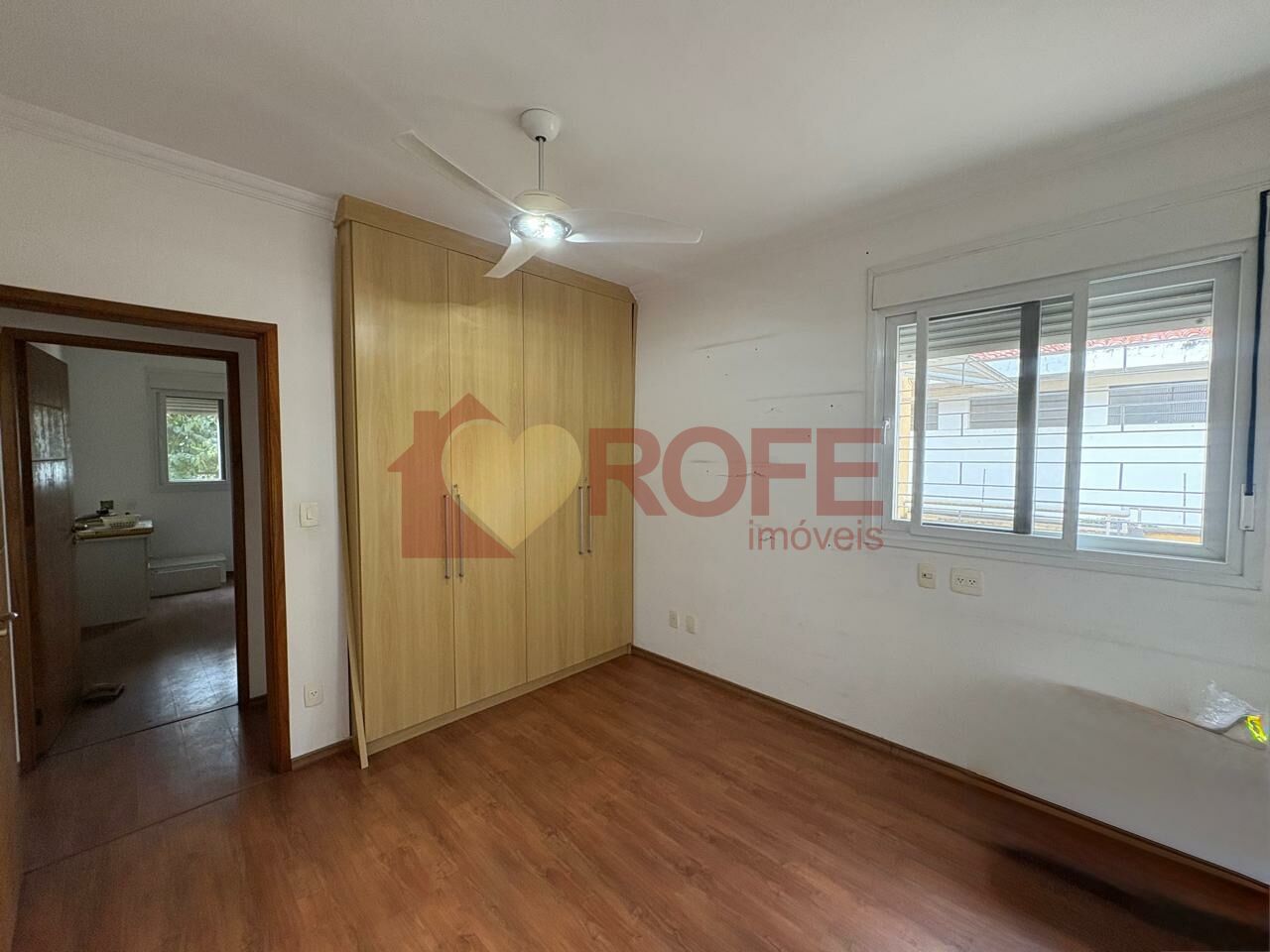 Foto 13 - RF48033