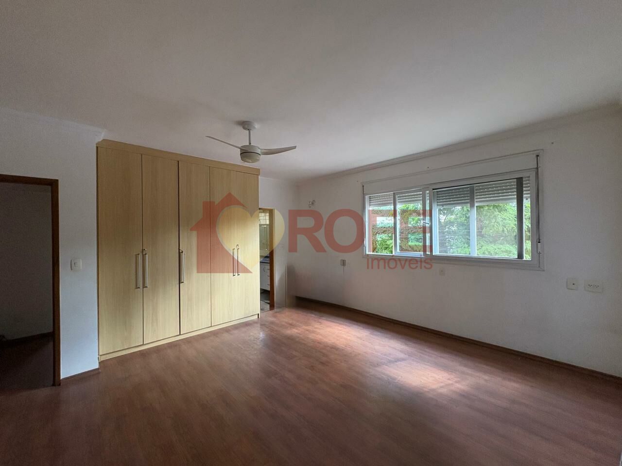 Foto 16 - RF48033