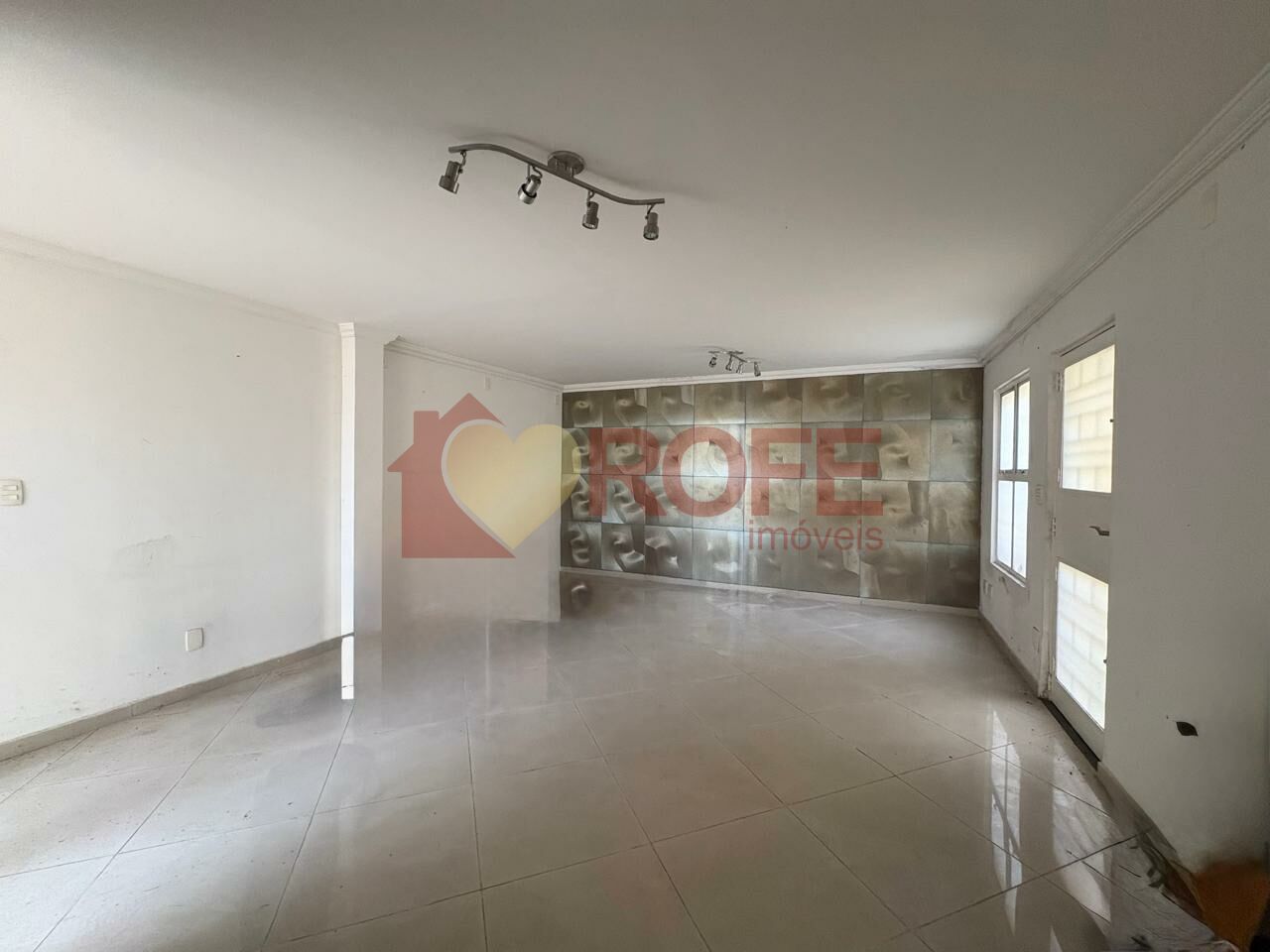 Foto 28 - RF48033