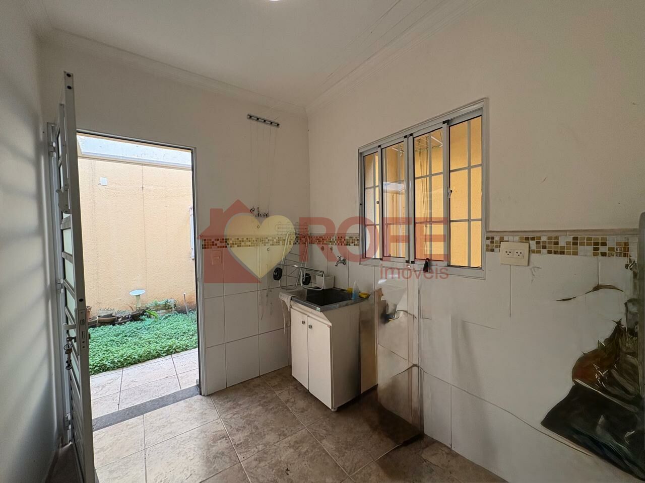 Foto 30 - RF48033