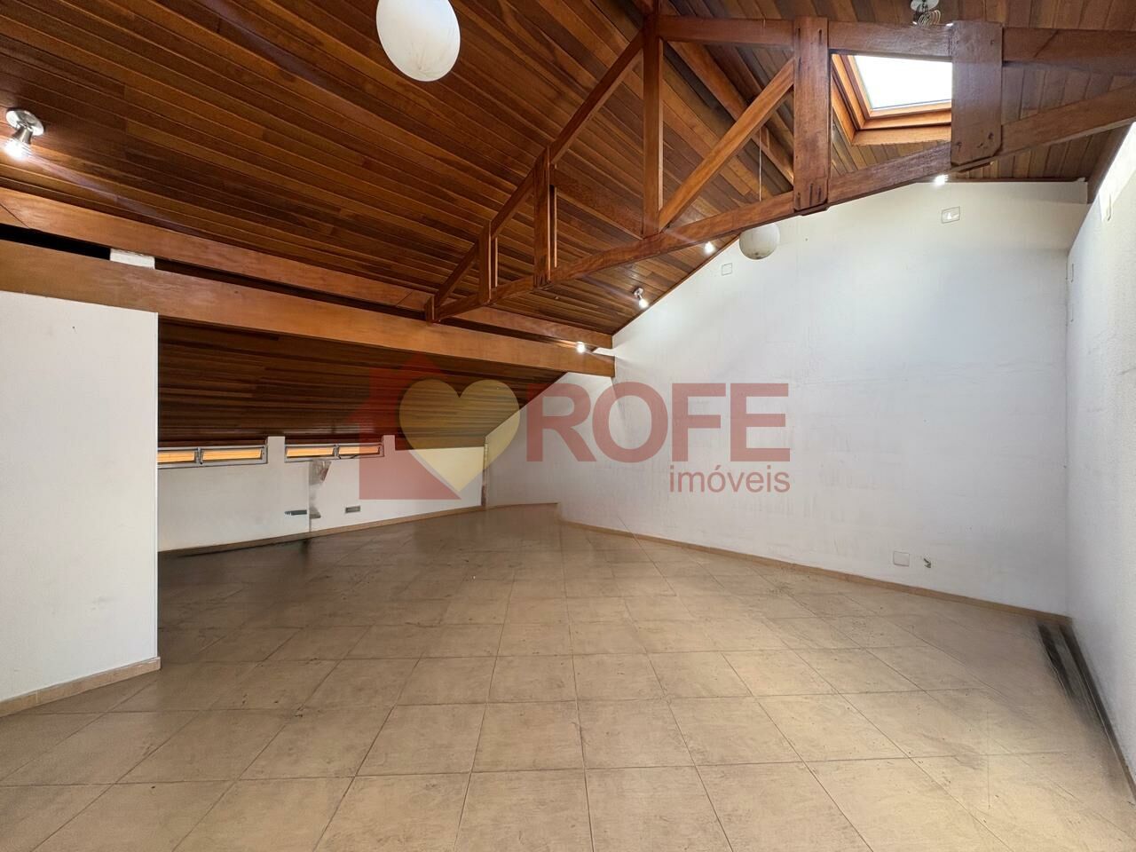 Foto 4 - RF48033
