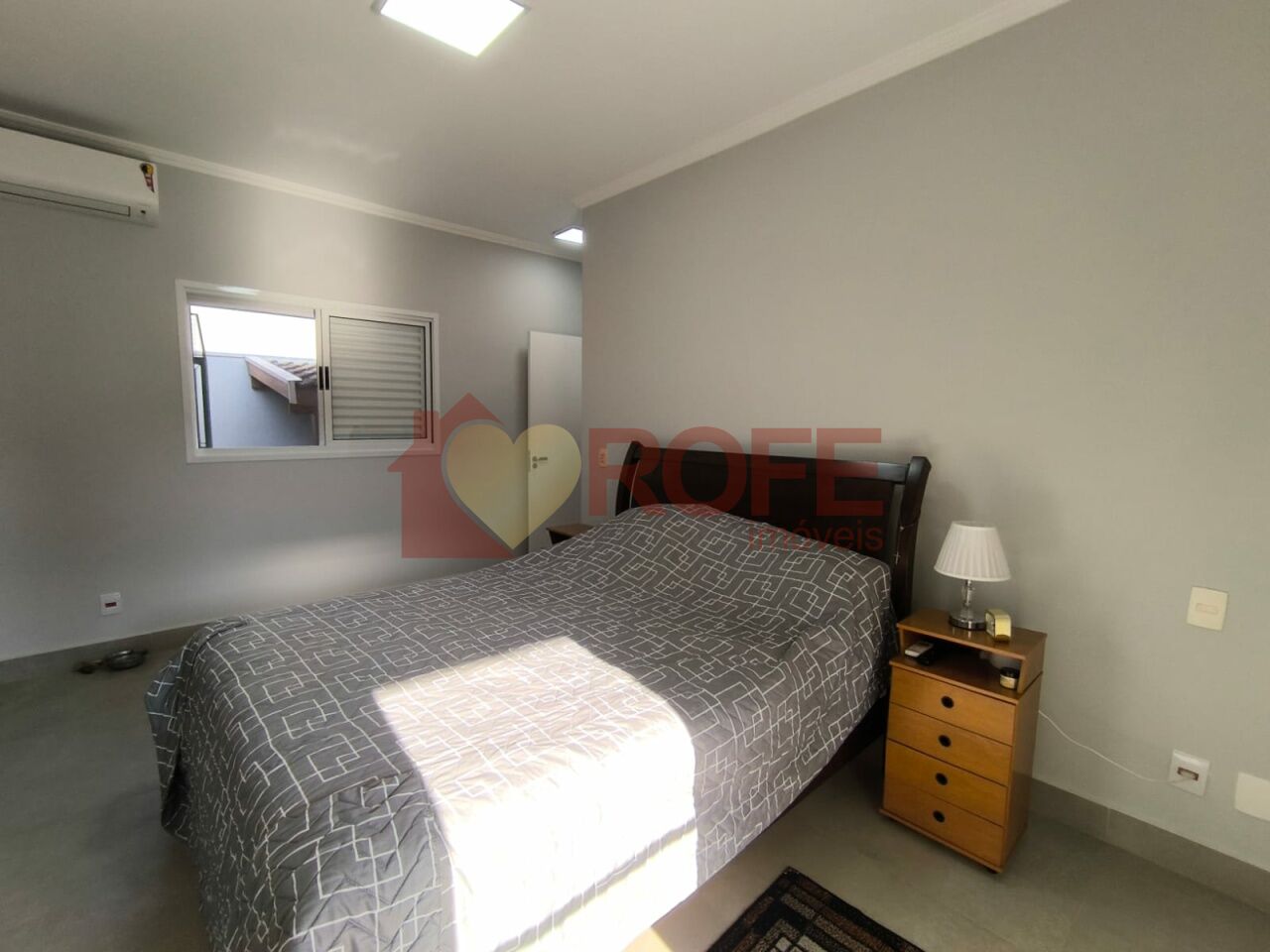 Foto 19 - RF48037
