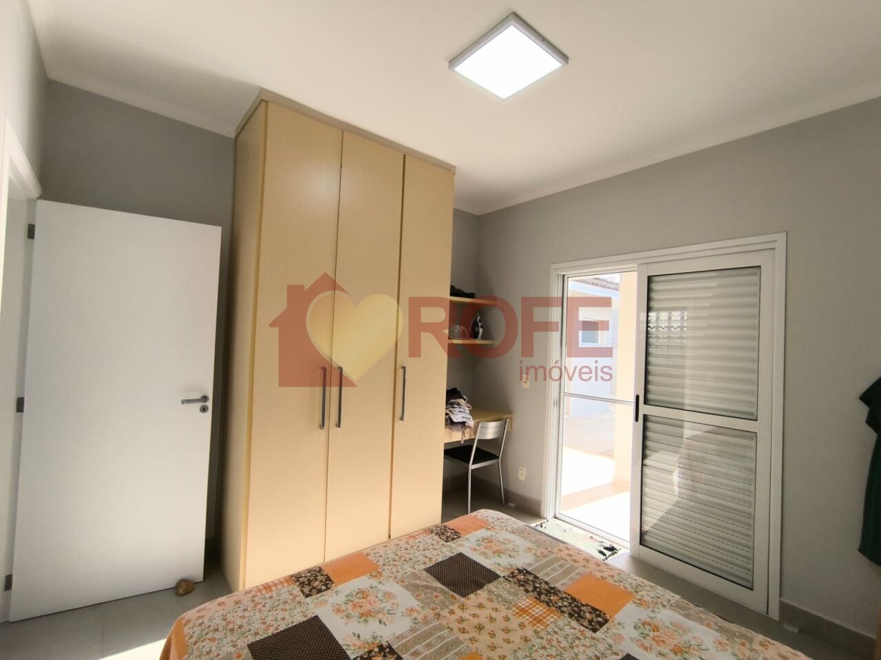 Foto 26 - RF48037