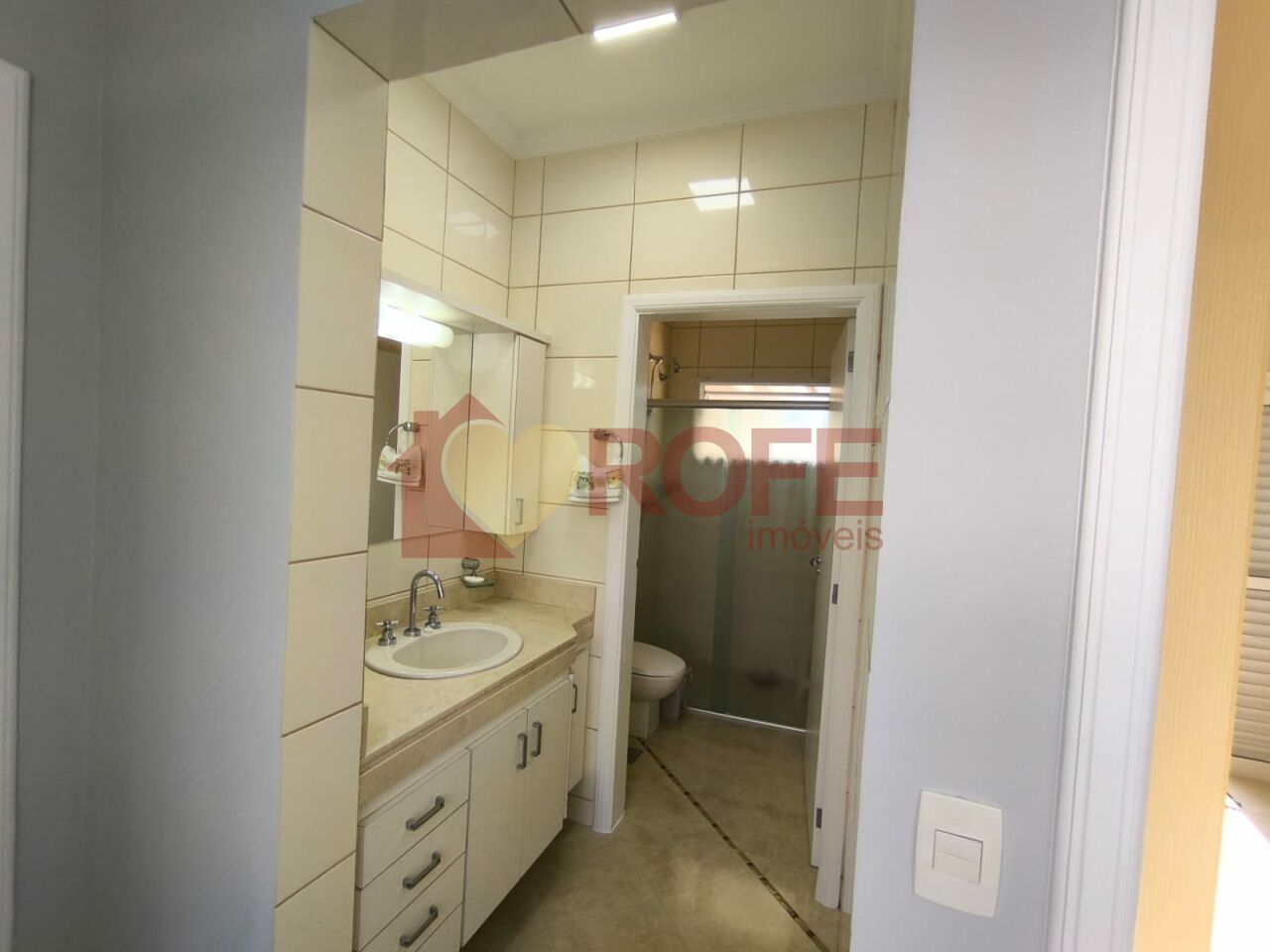 Foto 27 - RF48037