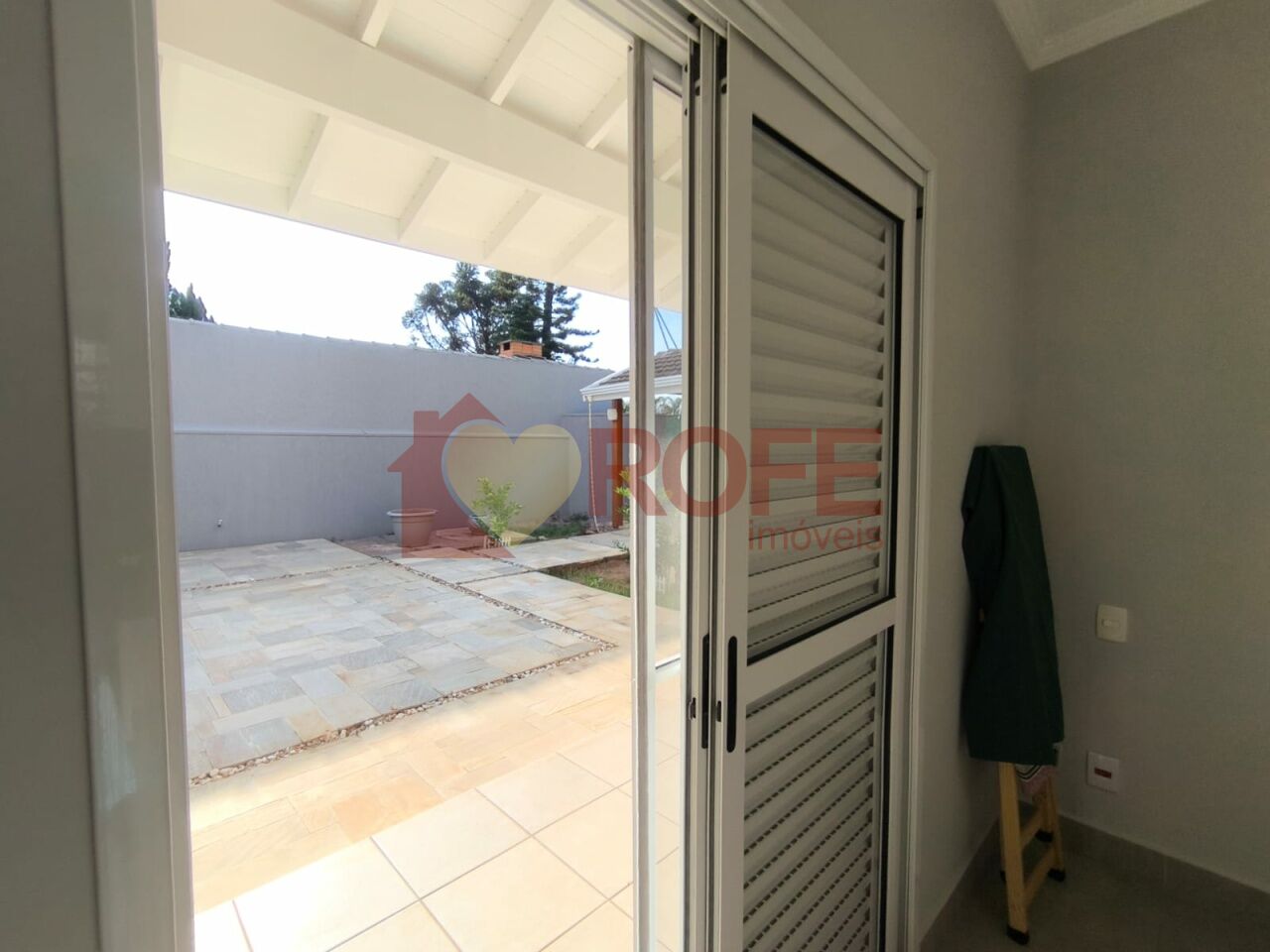 Foto 31 - RF48037