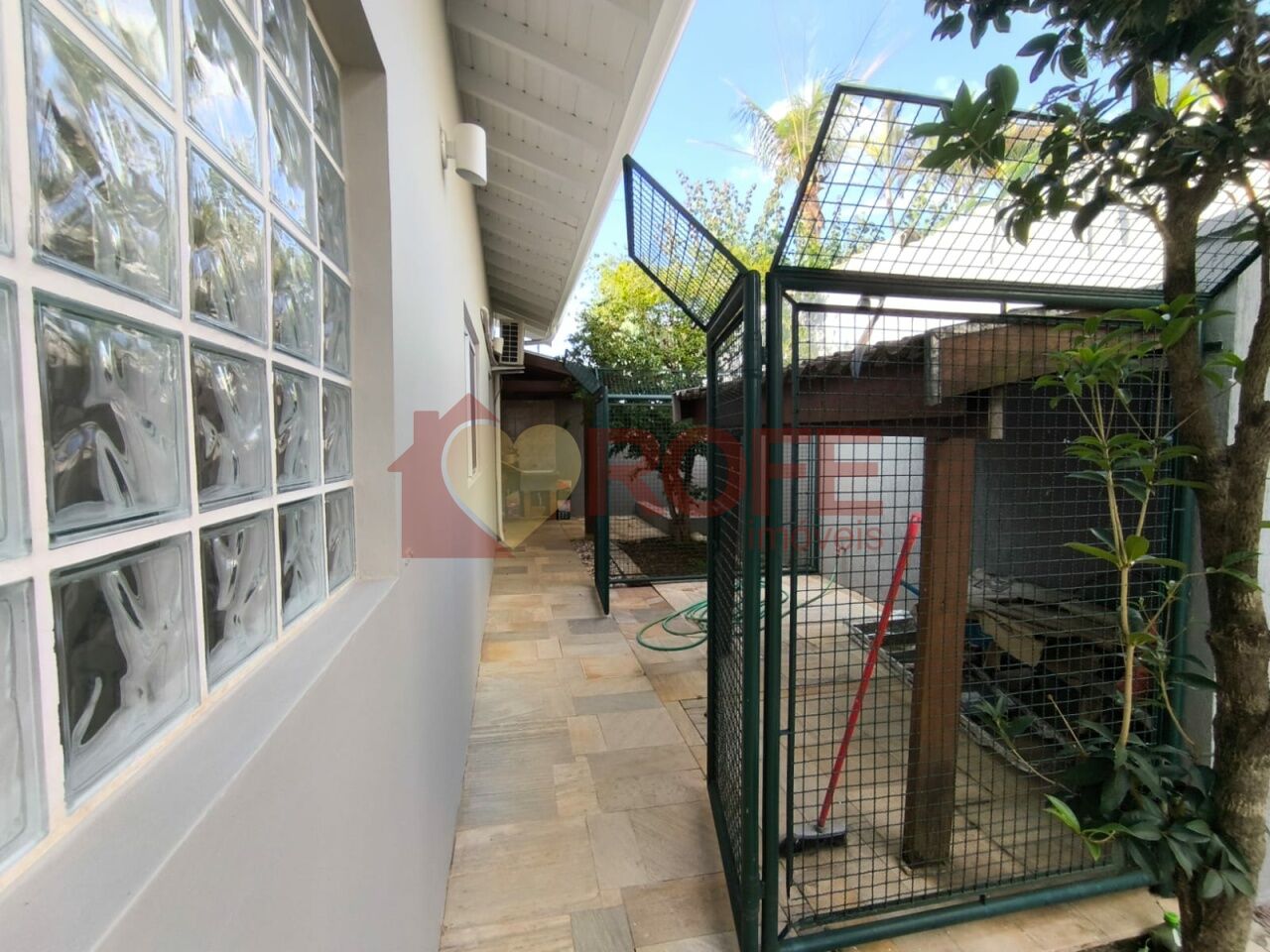 Foto 33 - RF48037