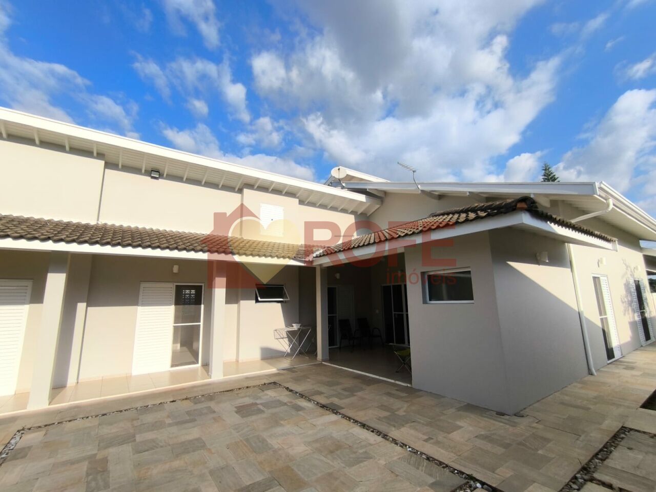 Foto 39 - RF48037