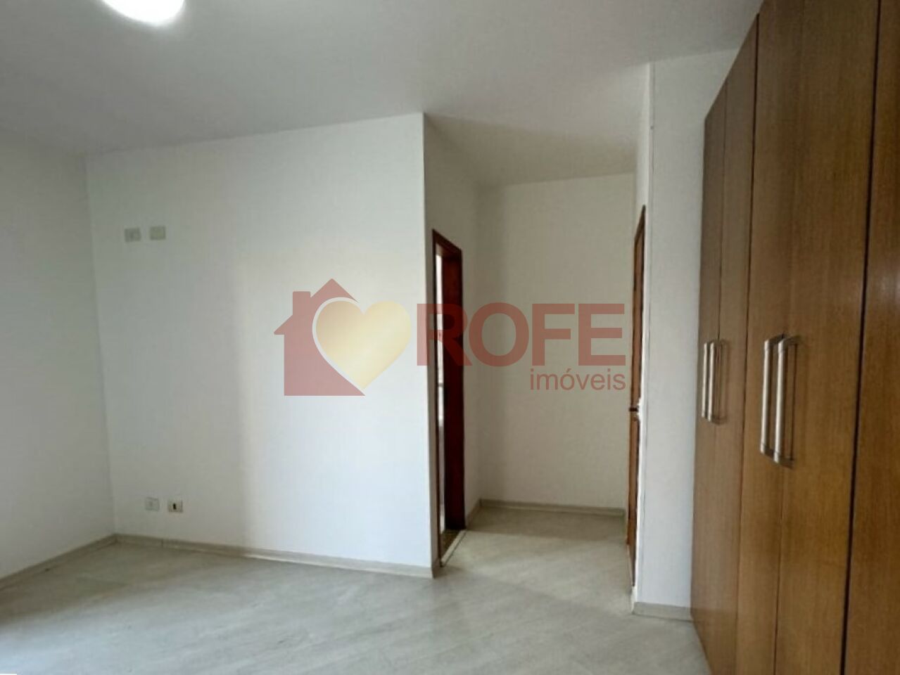 Foto 12 - RF48070