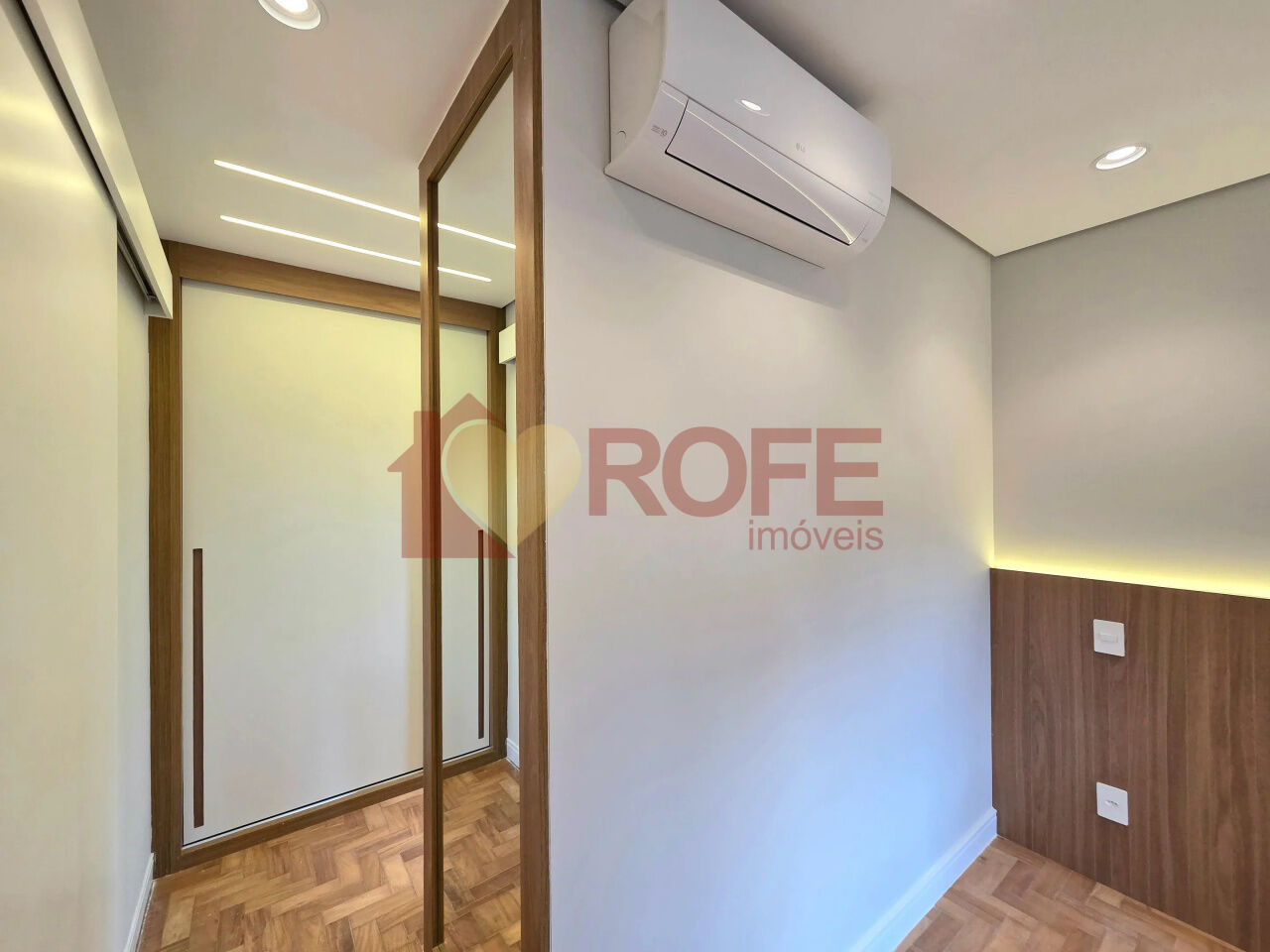 Foto 31 - RF48086