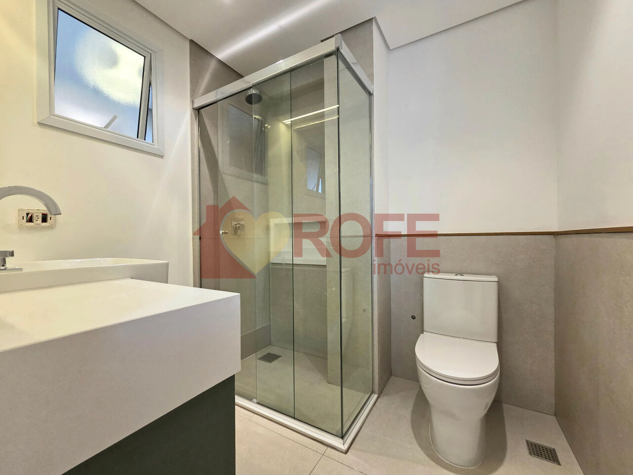Foto 32 - RF48086