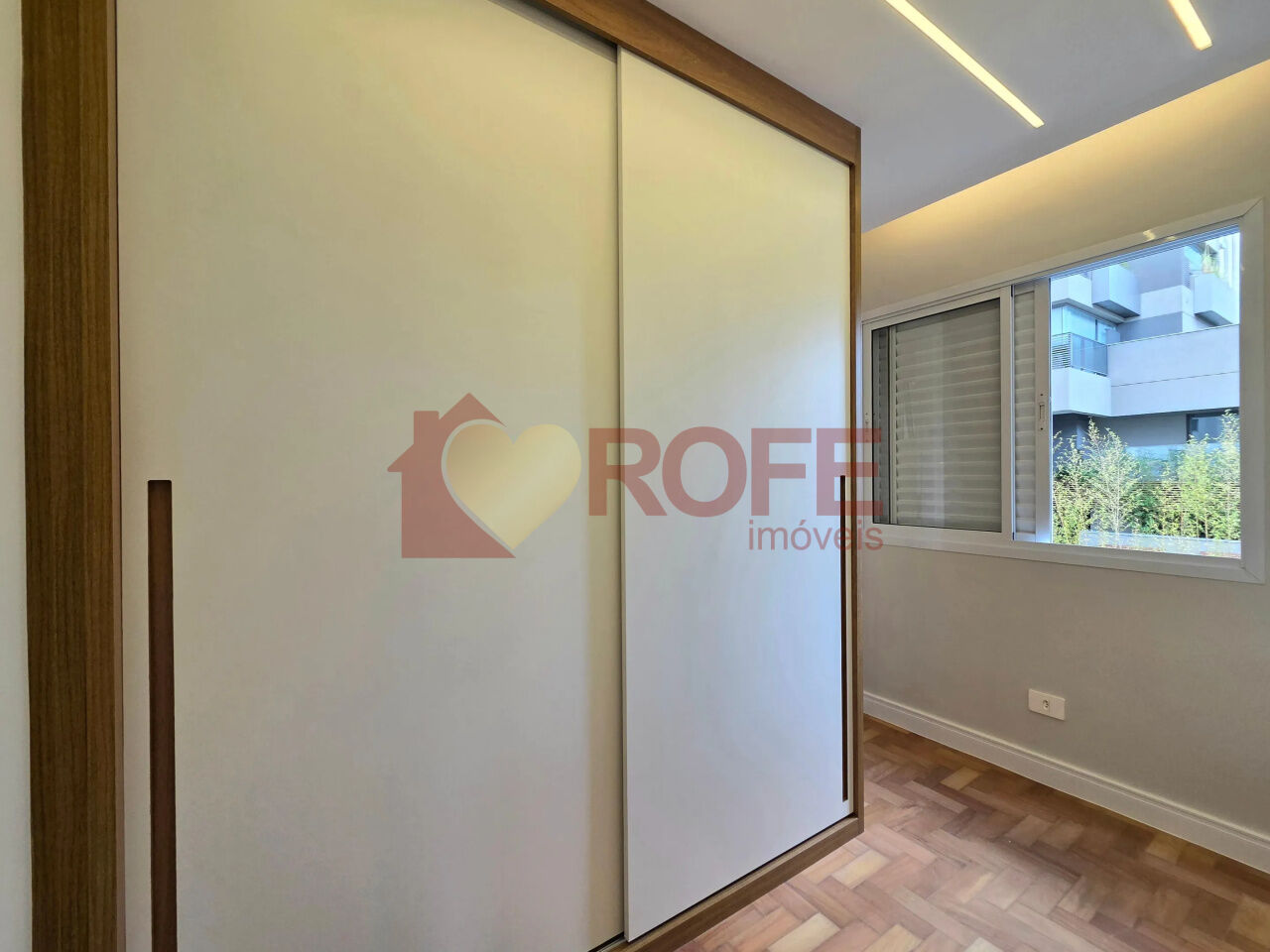 Foto 37 - RF48086