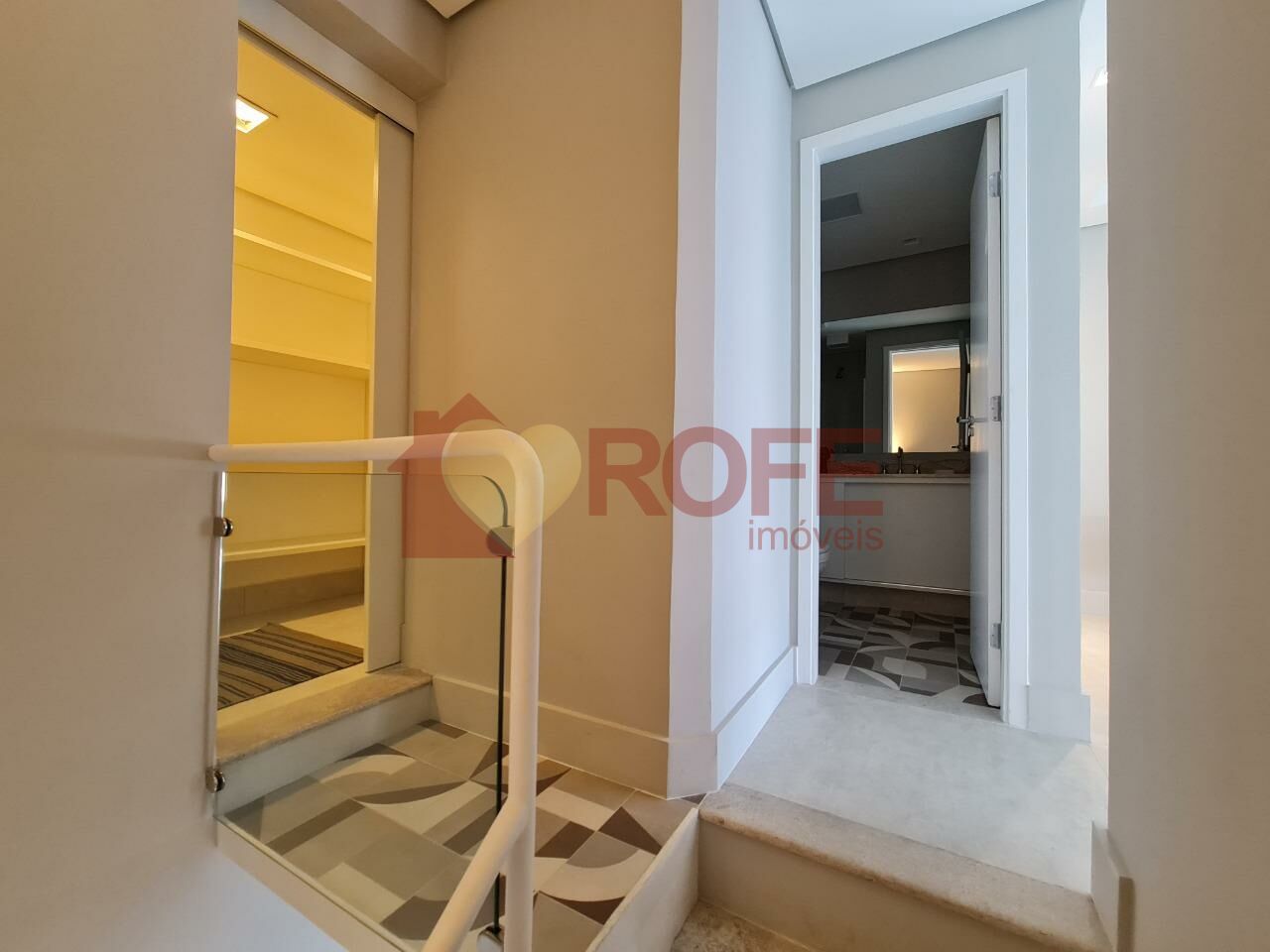 Foto 3 - RF48104