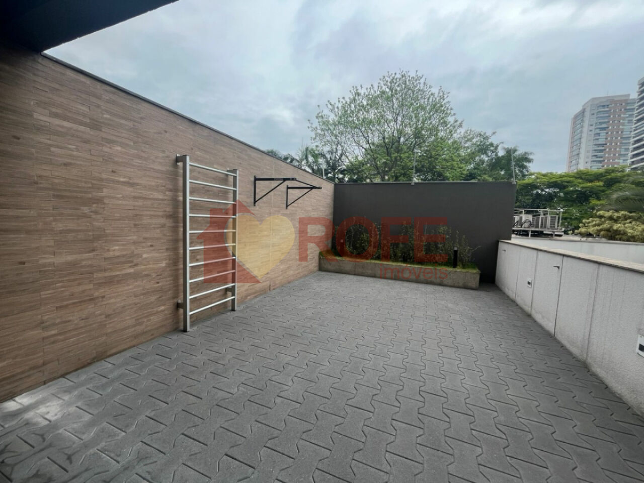Foto 43 - RF48129