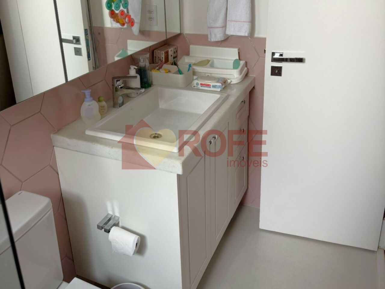 Foto 22 - RF48130