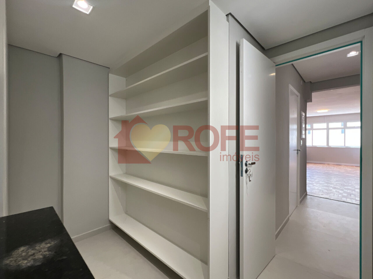 Foto 31 - RF48136
