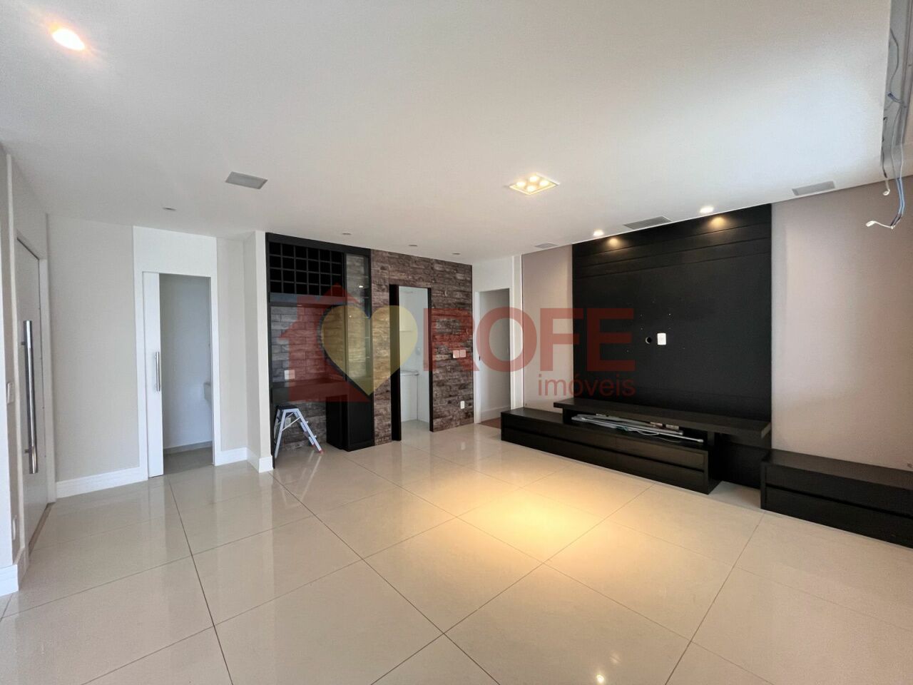 Foto 4 - RF48139