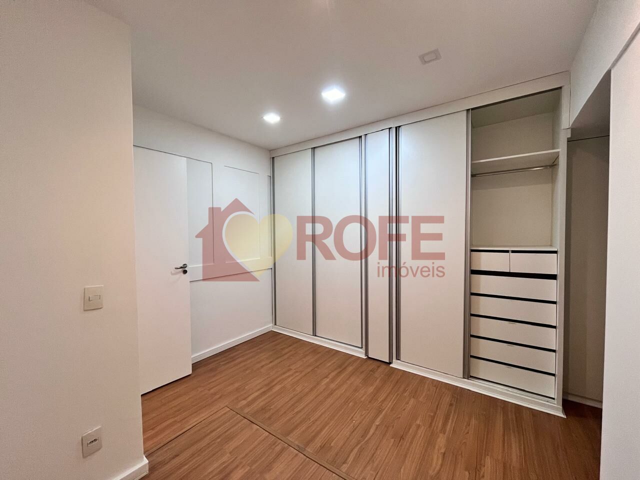 Foto 24 - RF48139