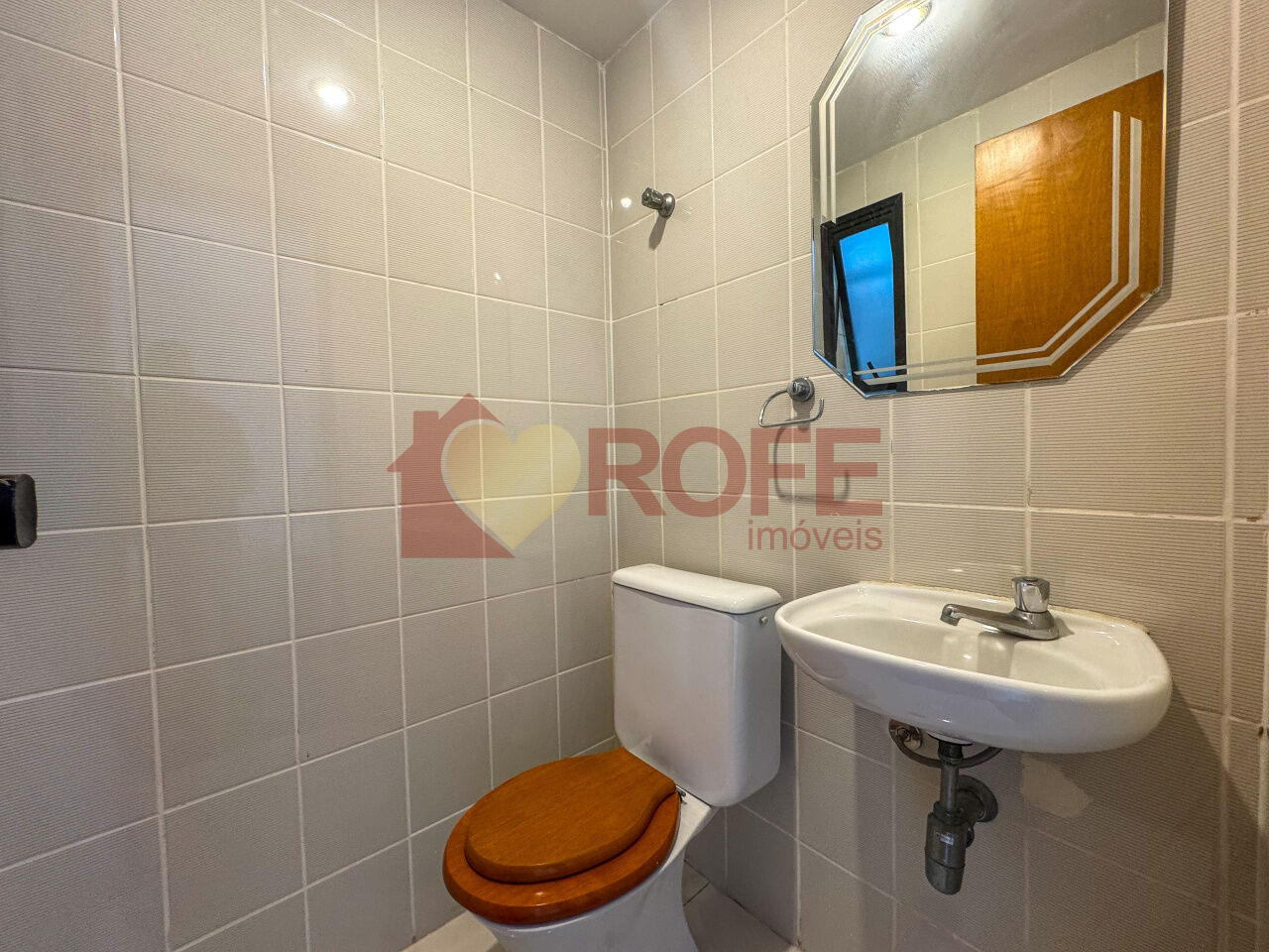 Foto 27 - RF48155