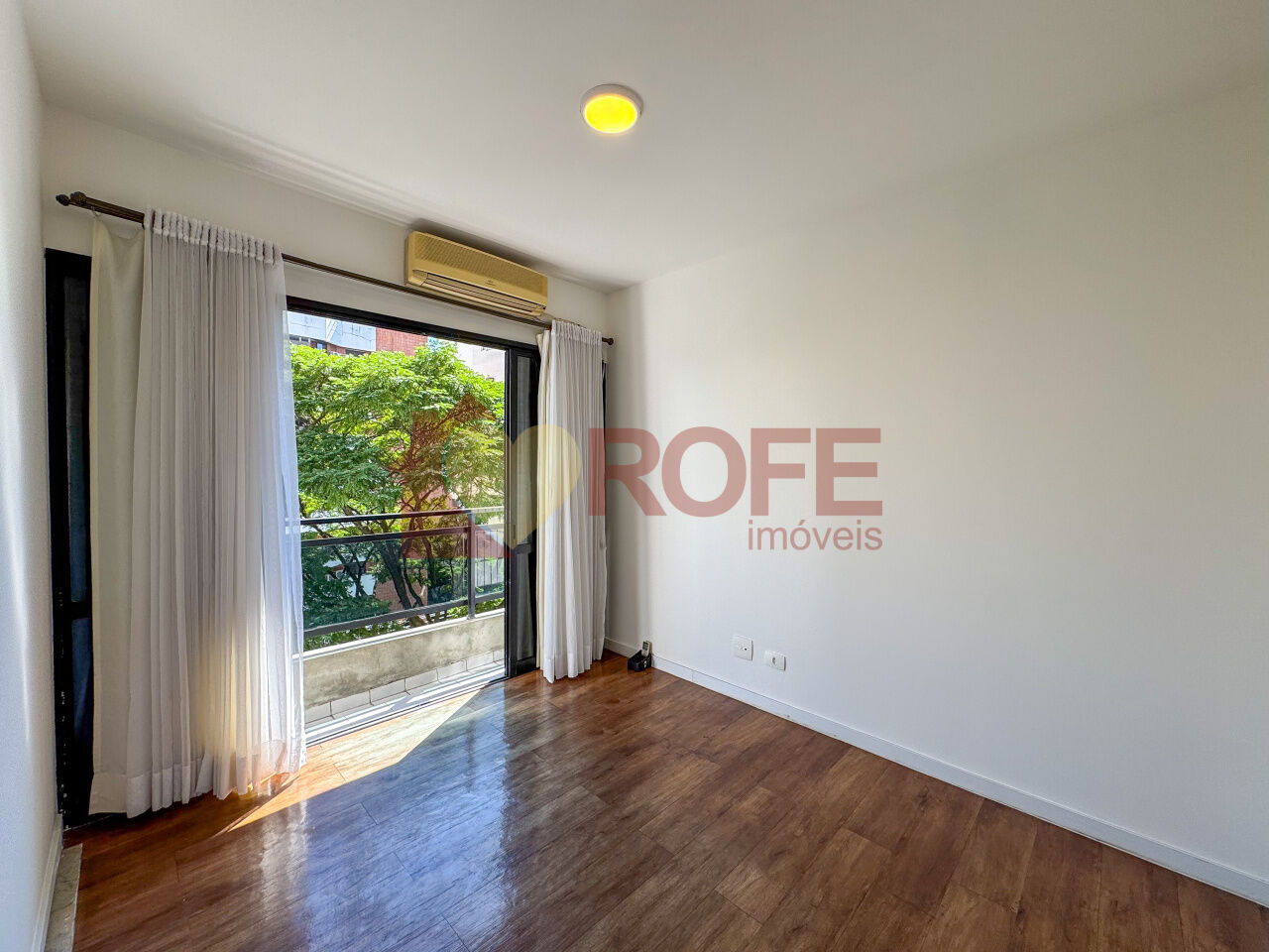 Foto 6 - RF48158