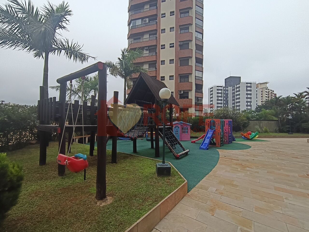 Foto 32 - RF48163