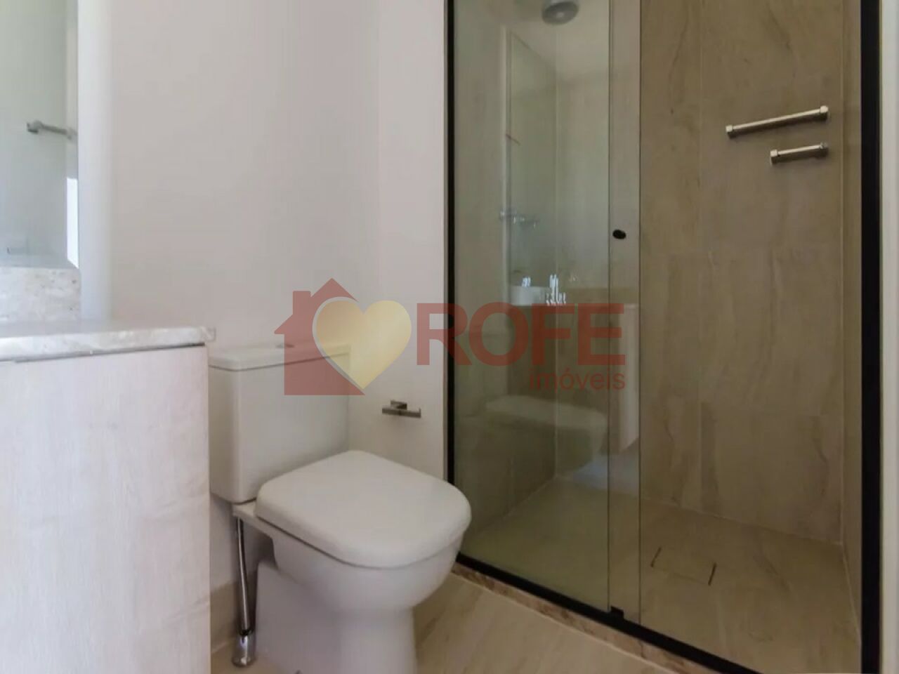 Foto 15 - RF48164