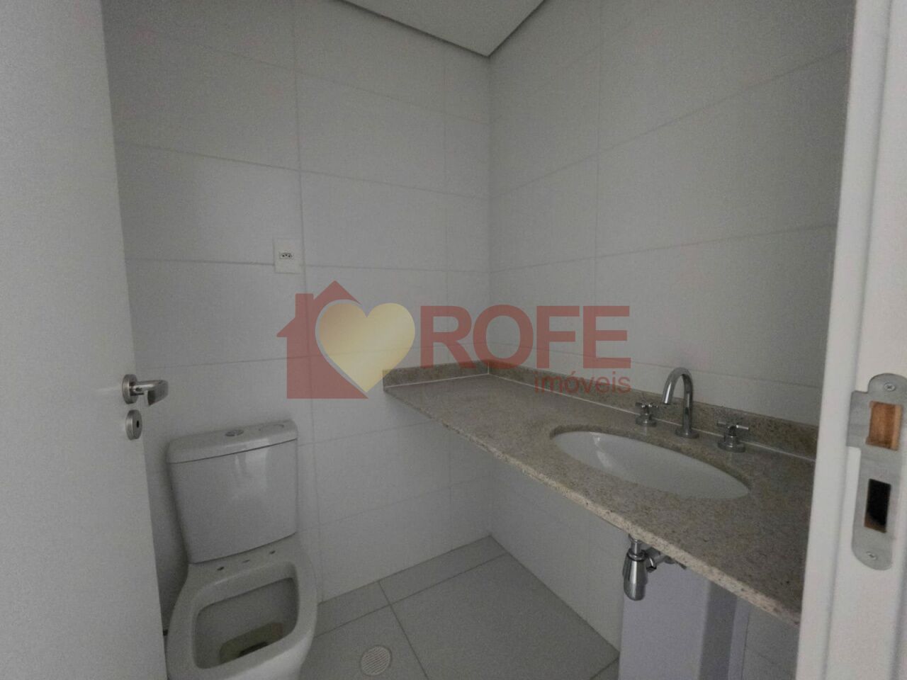 Foto 15 - RF48201