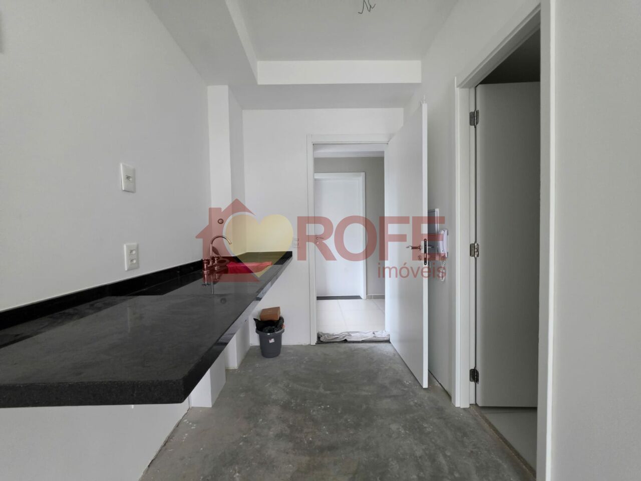 Foto 3 - RF48201