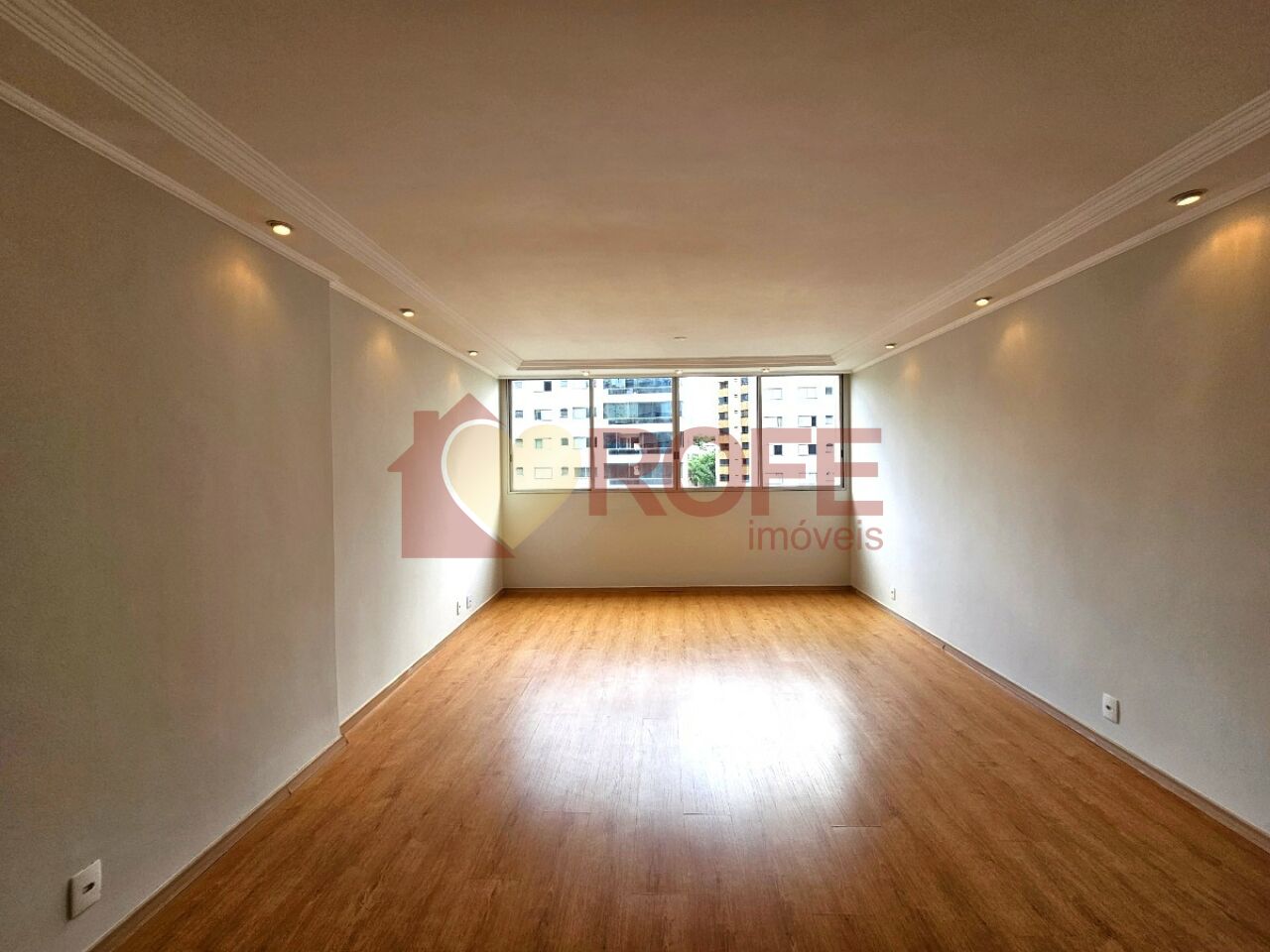 Foto 4 - RF48206