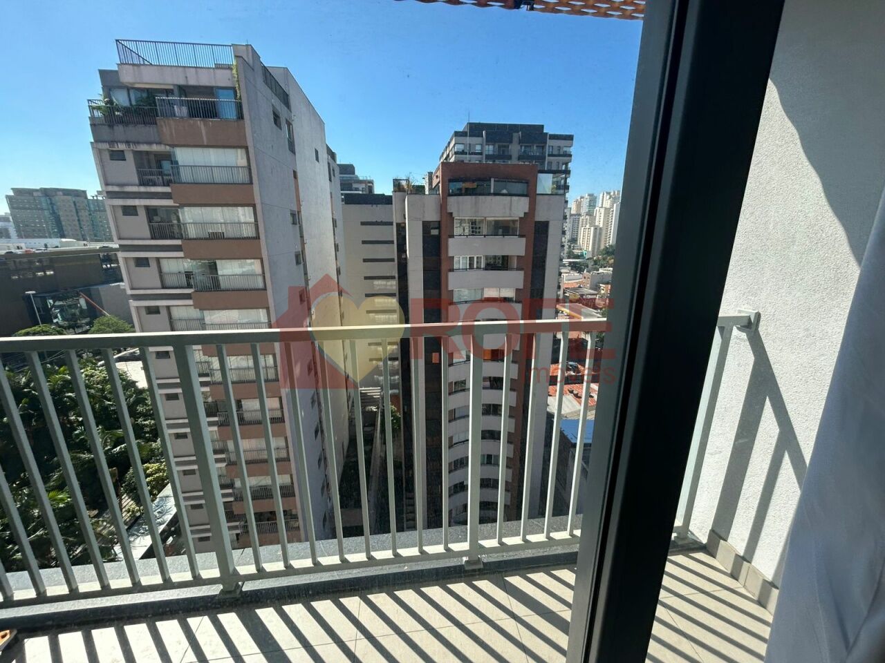 Foto 6 - RF48287