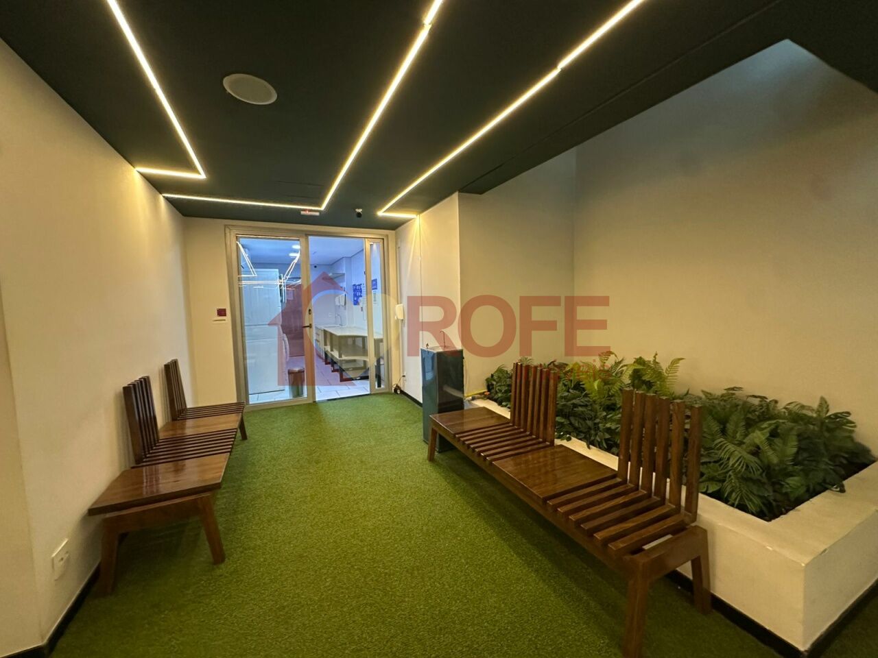Foto 8 - RF48298
