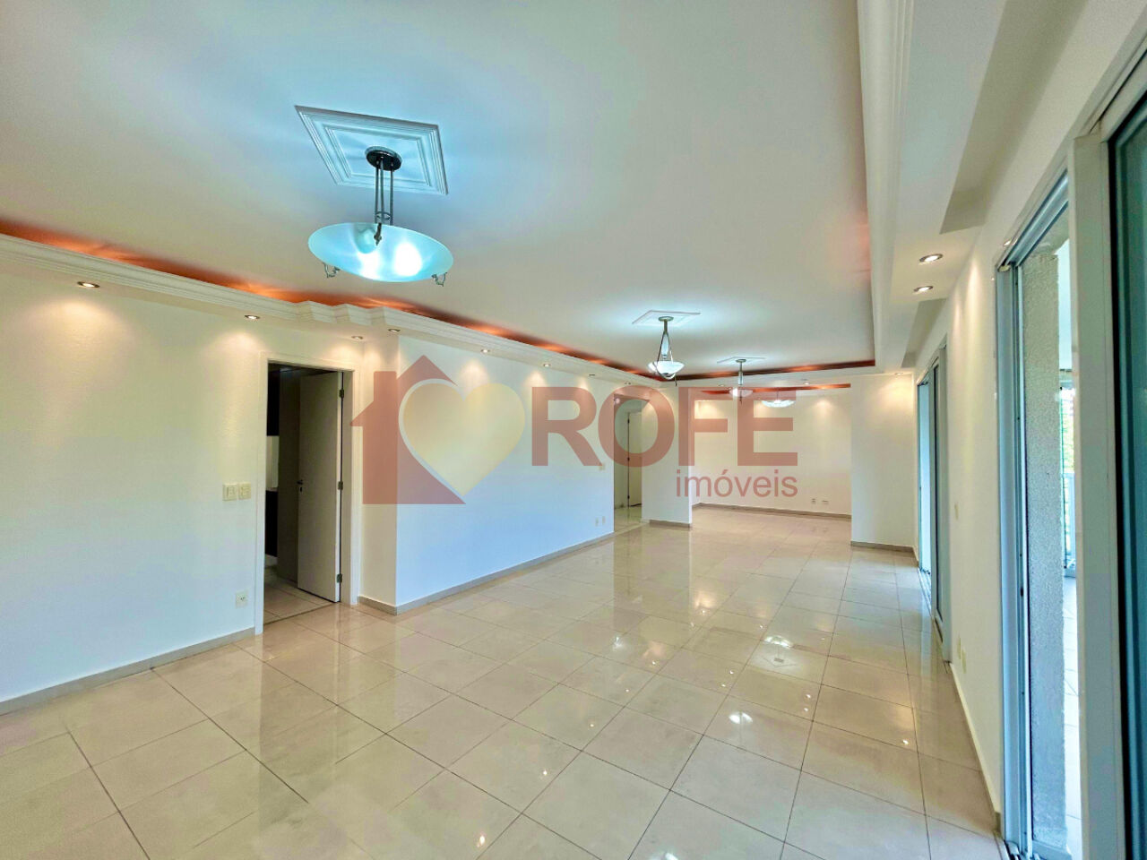 Foto 8 - RF48303