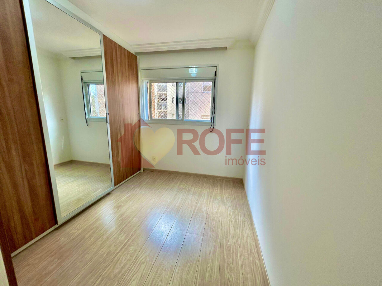 Foto 17 - RF48303