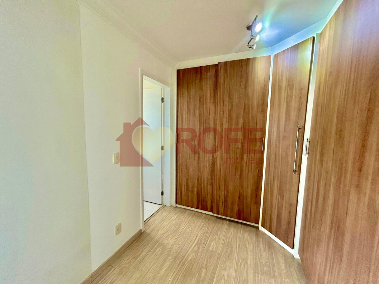 Foto 18 - RF48303