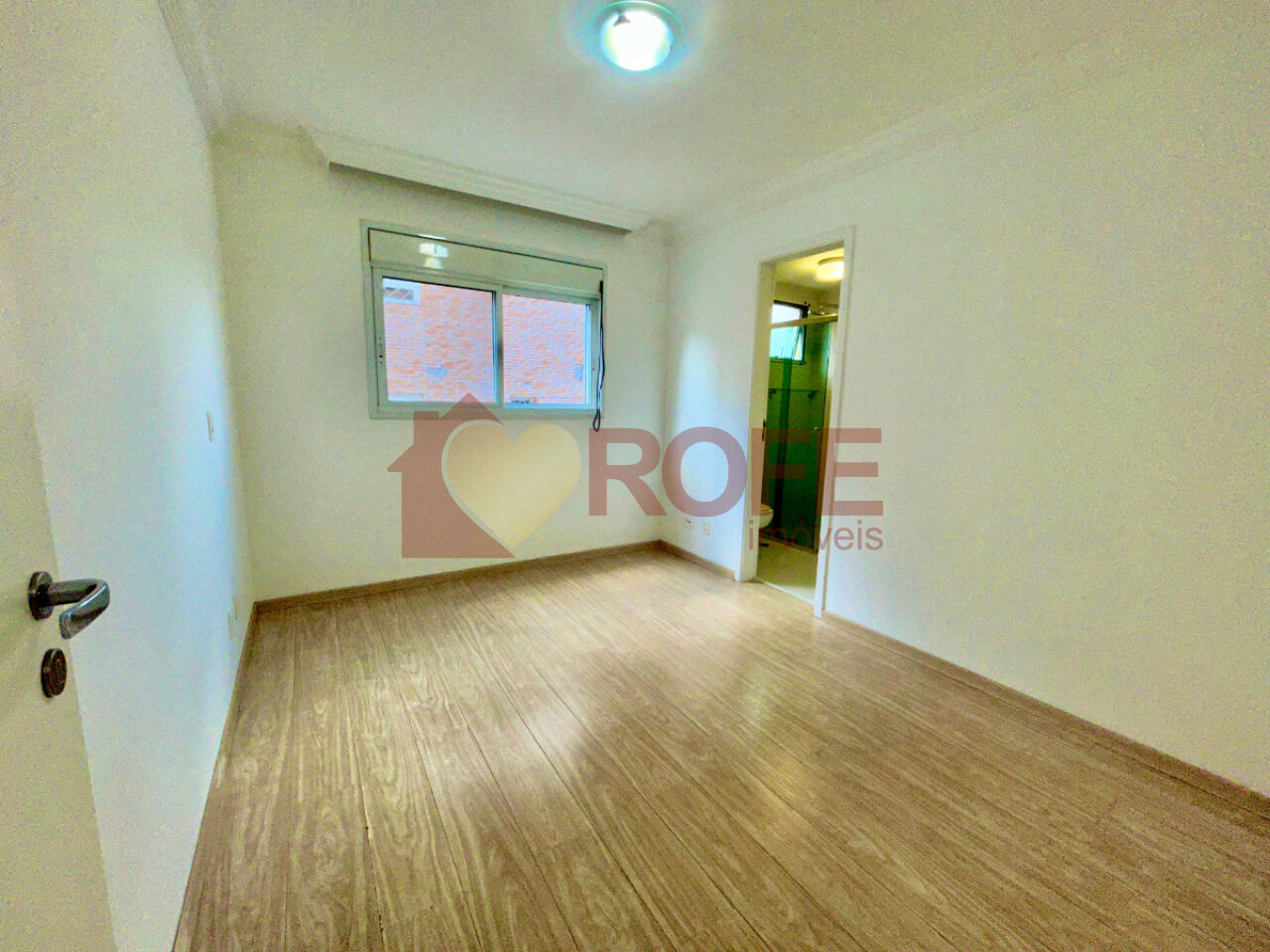 Foto 25 - RF48303