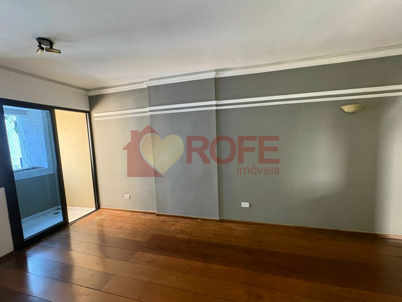 Foto 2 - RF48325