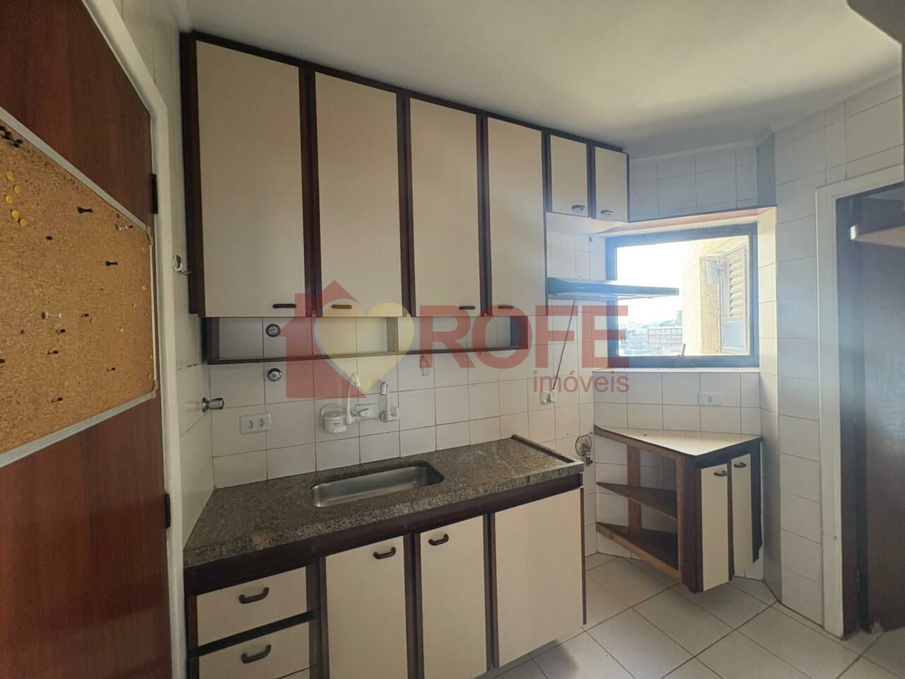 Foto 5 - RF48325