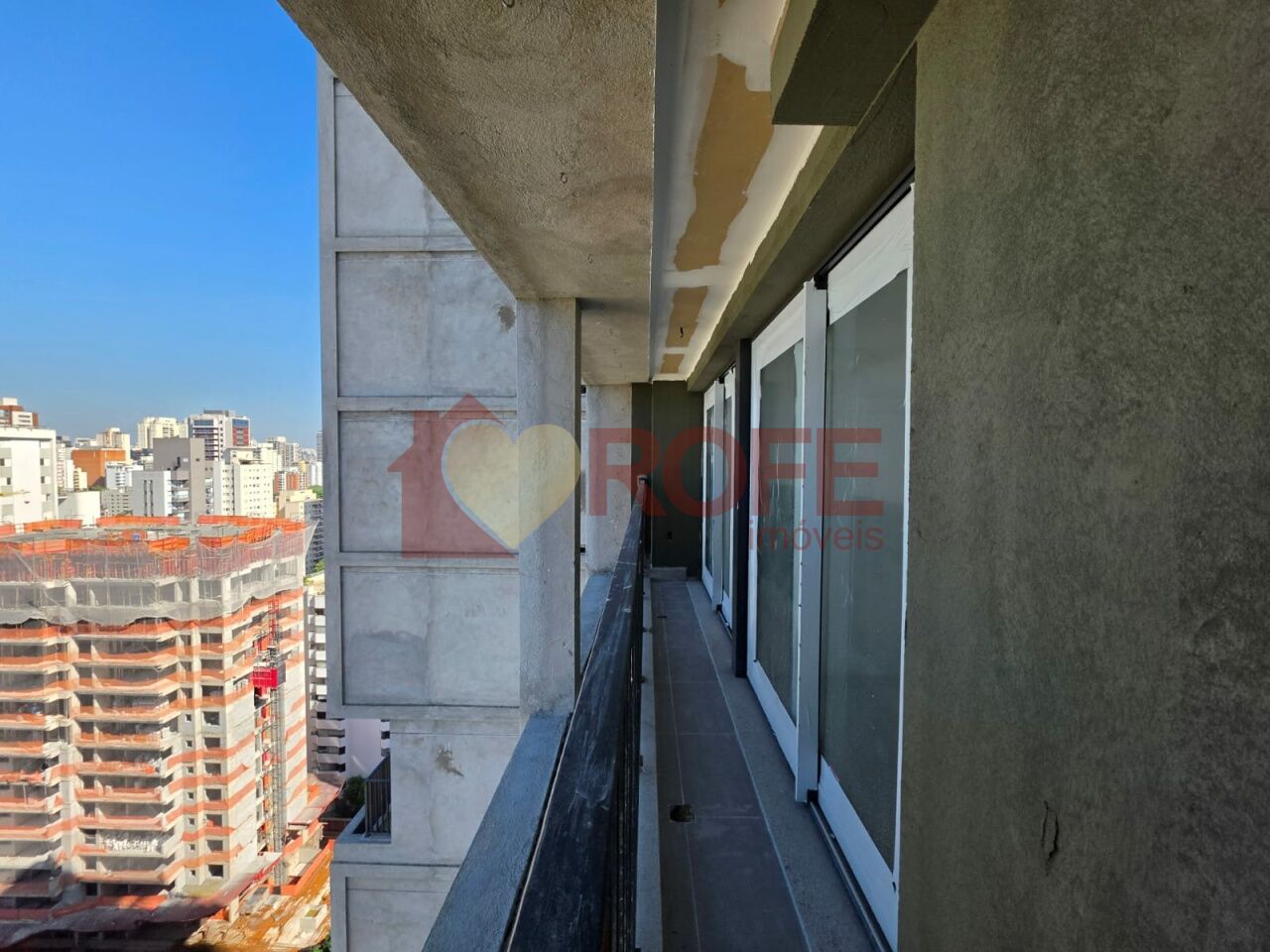 Foto 8 - RF48374