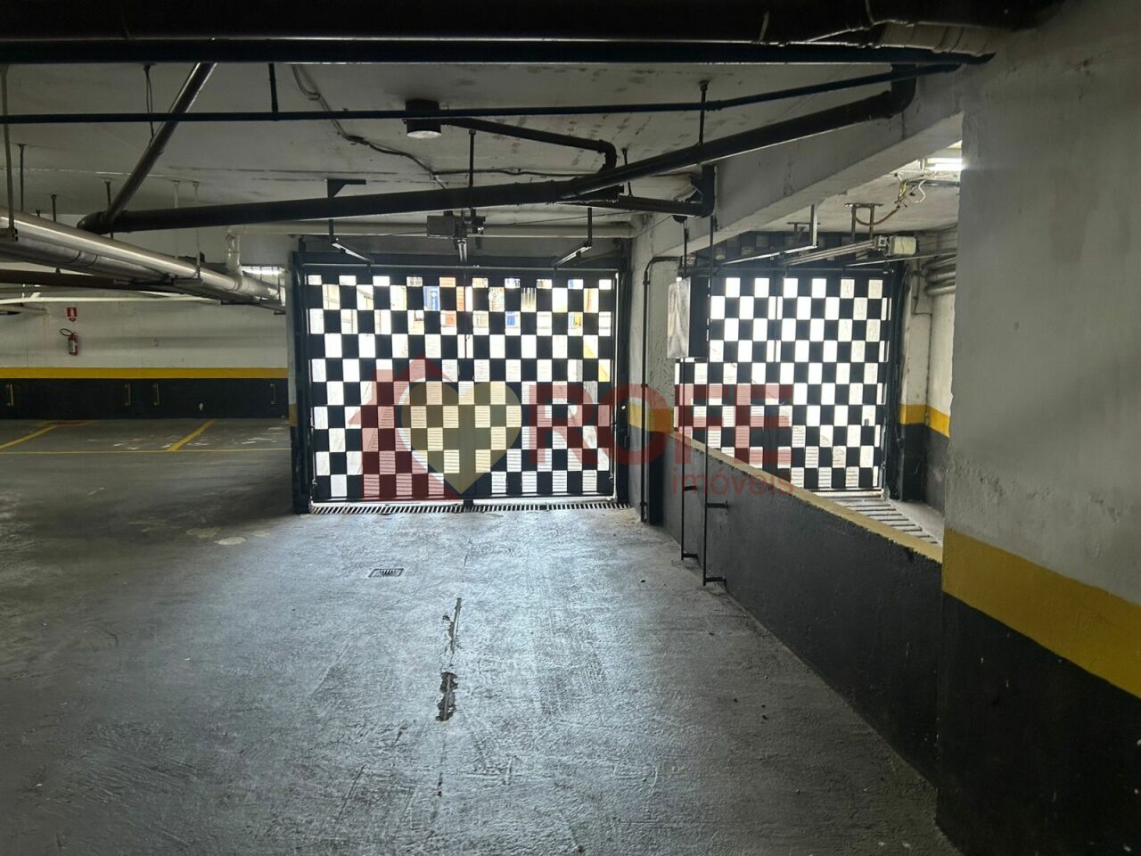 Foto 43 - RF48392