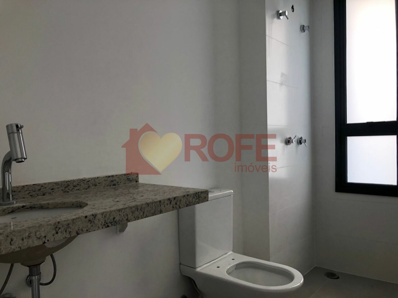 Foto 15 - RF48397
