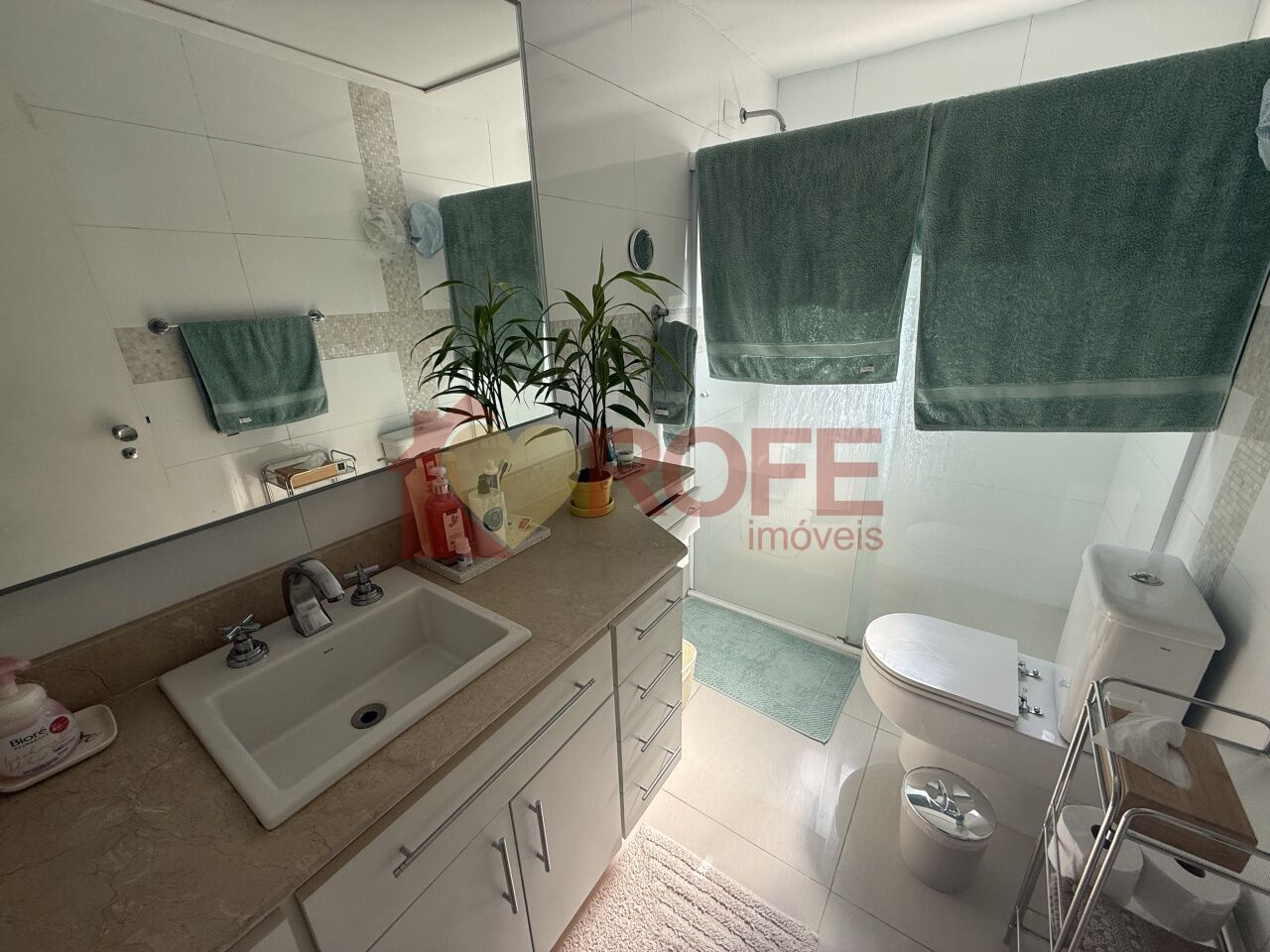Foto 17 - RF48401