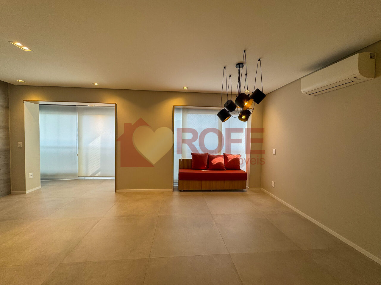 Foto 5 - RF48457