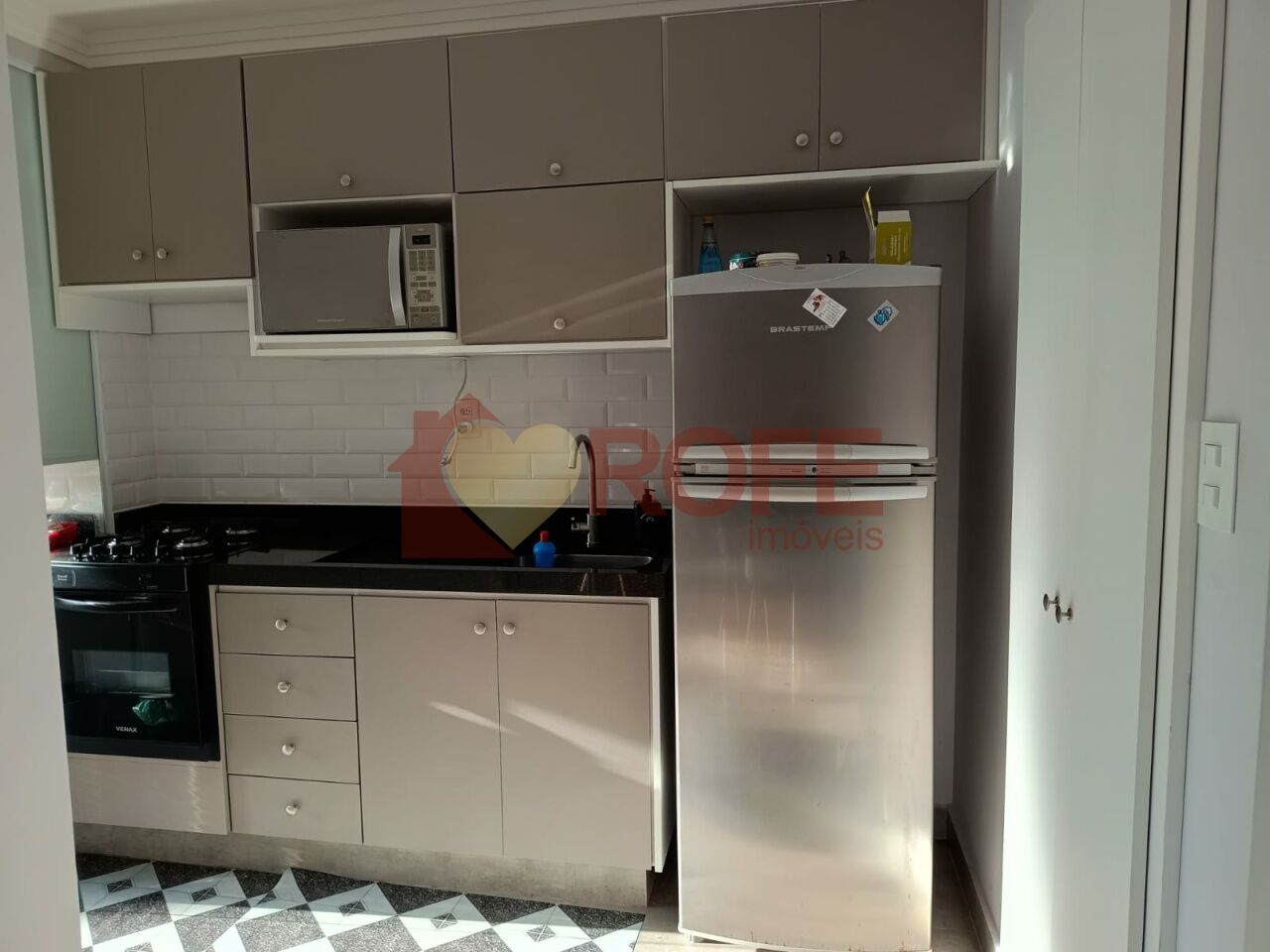 Foto 9 - RF48593
