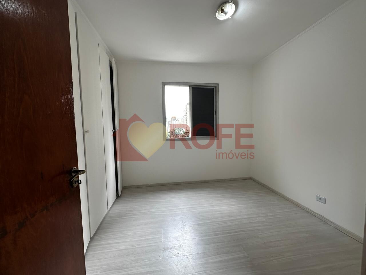 Foto 7 - RF48598