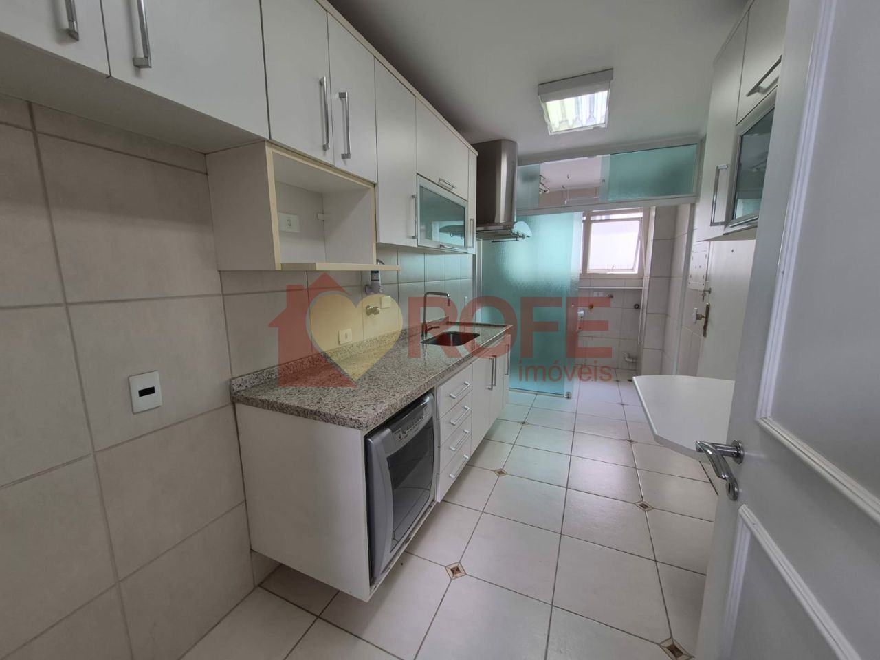 Foto 14 - RF48602
