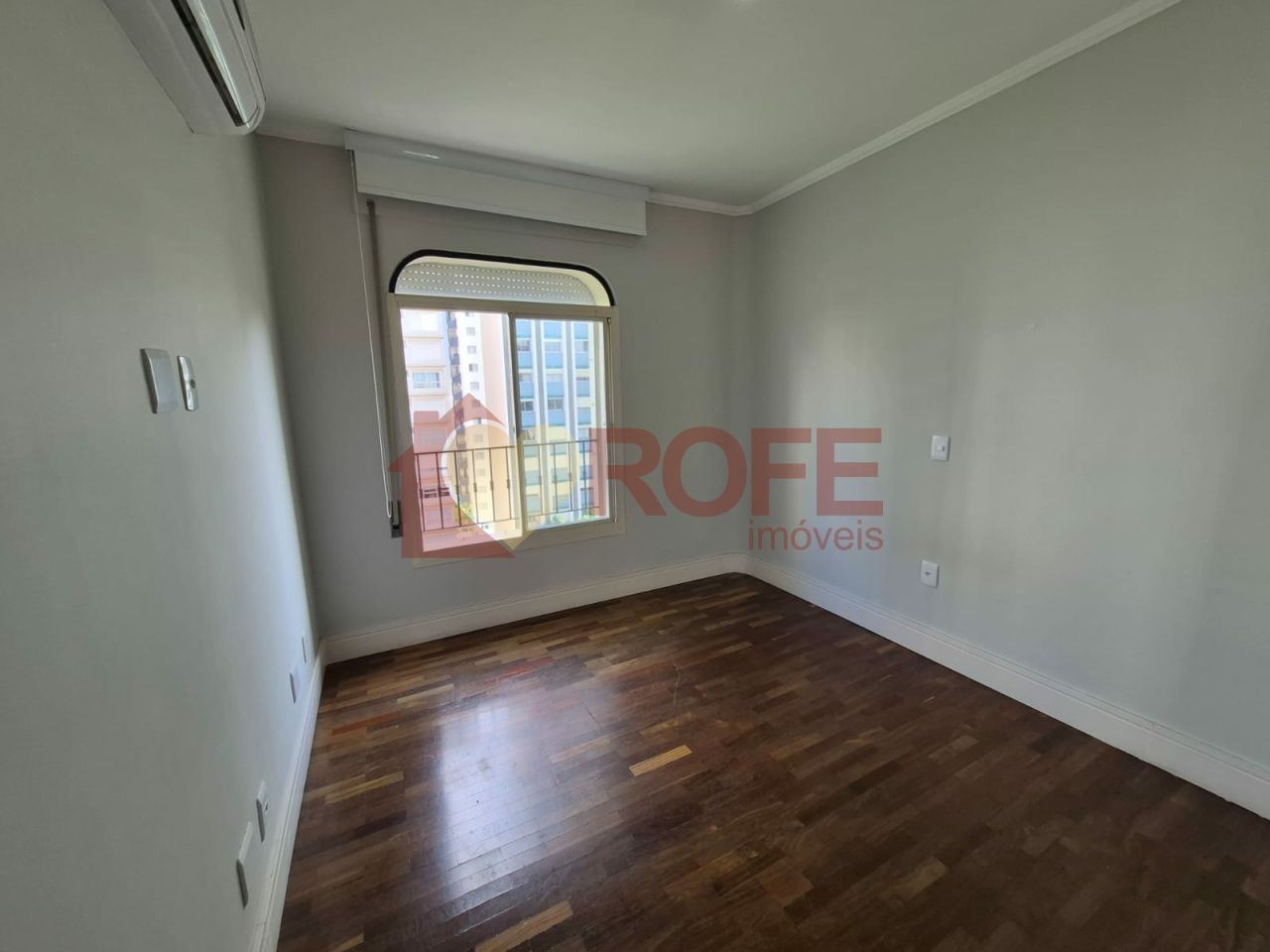 Foto 24 - RF48602