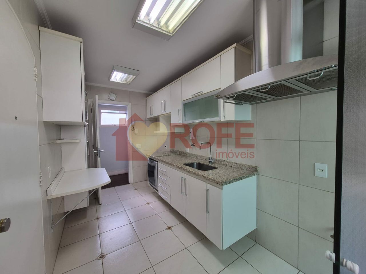 Foto 8 - RF48602