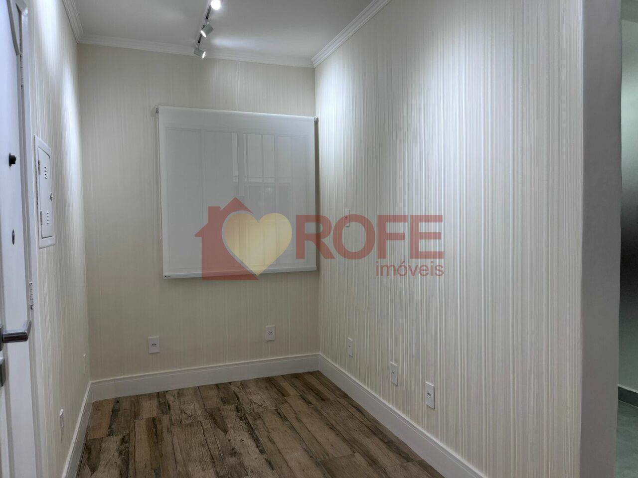 Foto 5 - RF48610