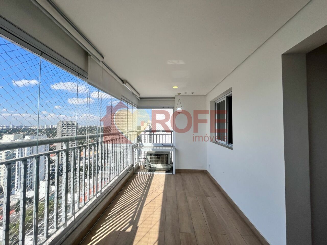 Foto 10 - RF48618